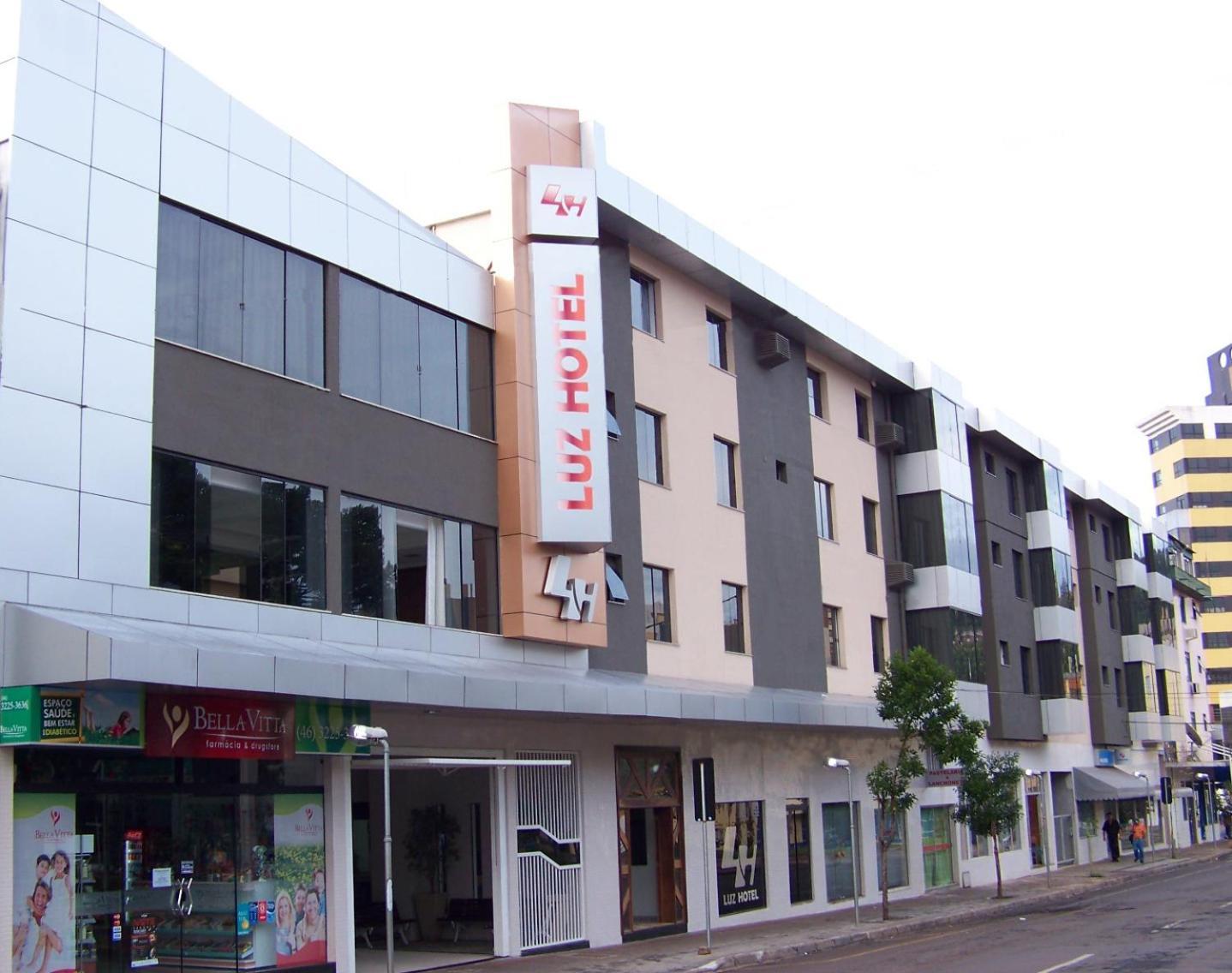 Luz Hotel Pato Branco Kültér fotó