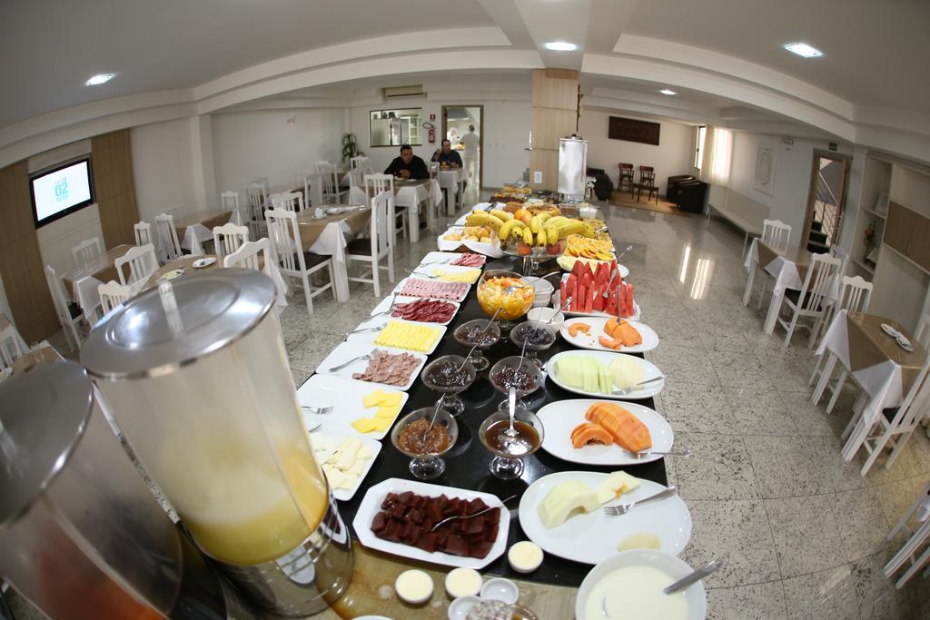 Luz Hotel Pato Branco Kültér fotó